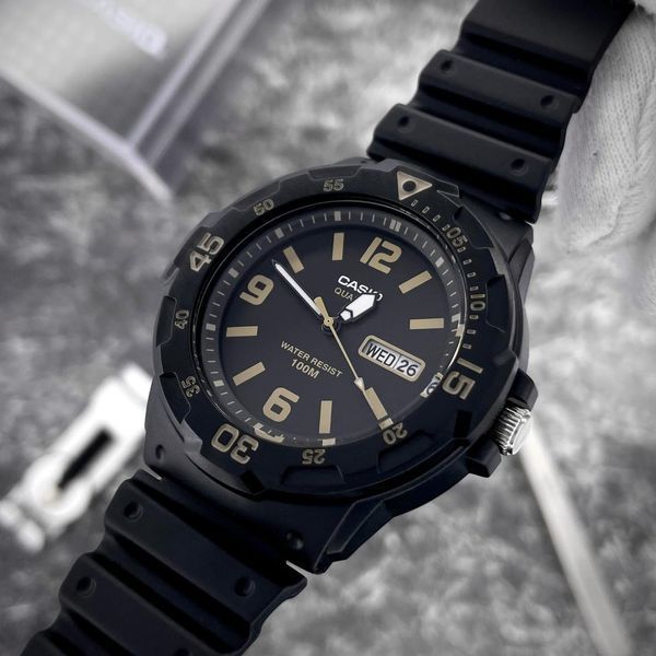 Фото Casio MRW-200H-1B3, артикул 1141-0335 &mdash; интернет-магазин Rayup