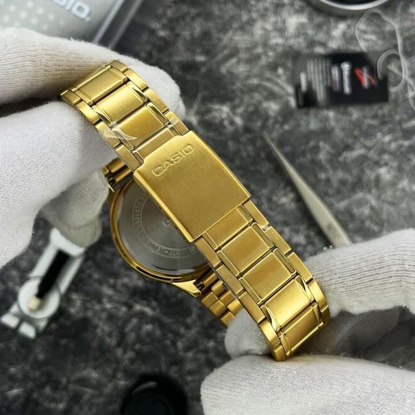 Фото Casio MTP-V300G-7A, артикул 1141-0199 &mdash; інтернет-магазин Rayup